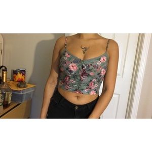 Tillys crop top
